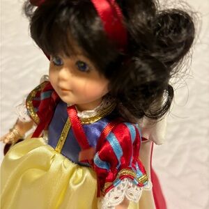 Robin Woods  Snow White Doll